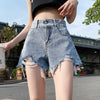 Women's Denim Shorts Are Loose And Versatile