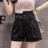 Women's Denim Shorts Are Loose And Versatile